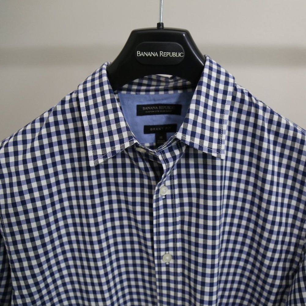 Banana Republic Blue & White Check Dress Shirt (M)